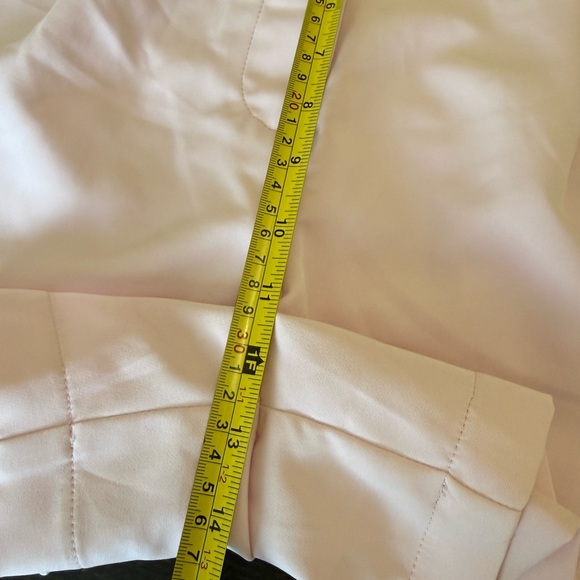 Express High Rise Tailored Shorts Blush Pink Size 10 - Picture 13 of 13